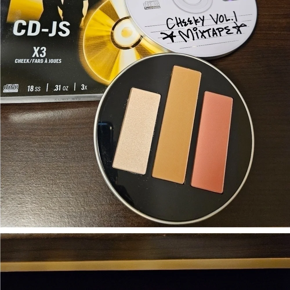 MAC Cosmetics Jeremy Scott Cheeky Vol. 1 Mixtape Blush Palette